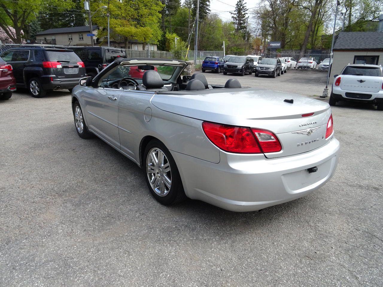 2009 Chrysler Sebring Limited  - Photo #8