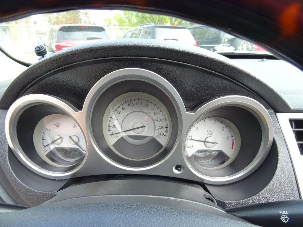 2009 Chrysler Sebring Limited  - Photo #16