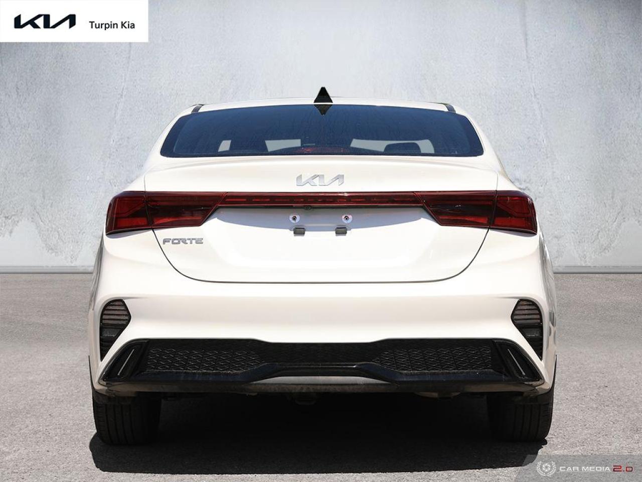 2023 Kia Forte EX Photo4