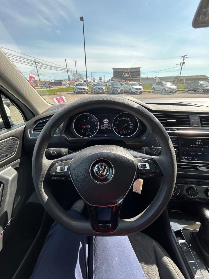 2018 Volkswagen Tiguan Trendline - Photo #9