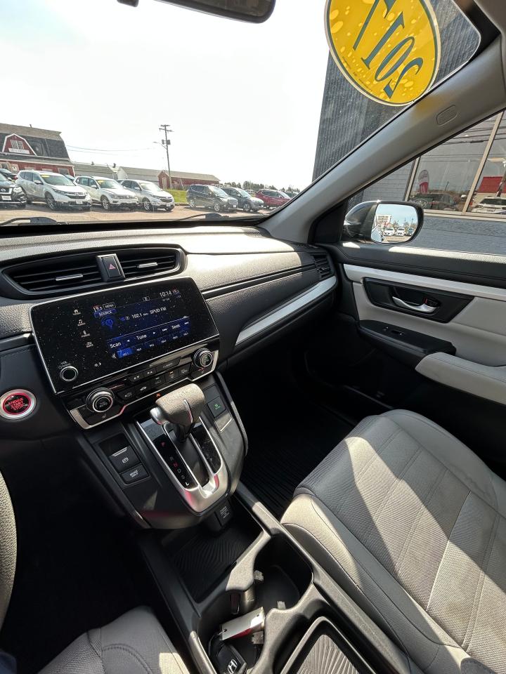 2017 Honda CR-V LX - Photo #10