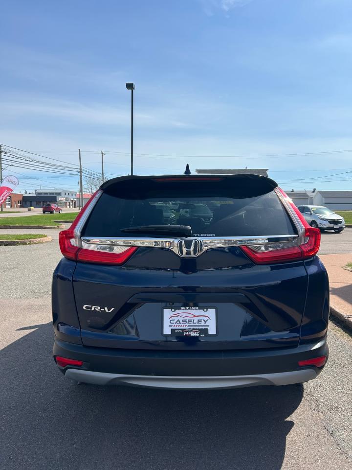 2017 Honda CR-V LX - Photo #5
