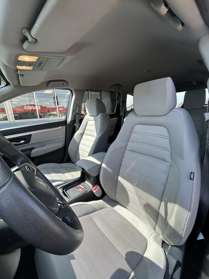 2017 Honda CR-V LX - Photo #8