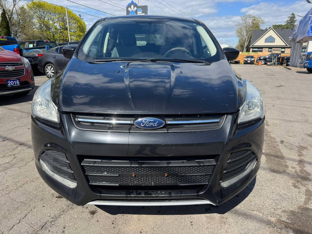 2014 Ford Escape SE - Photo #2