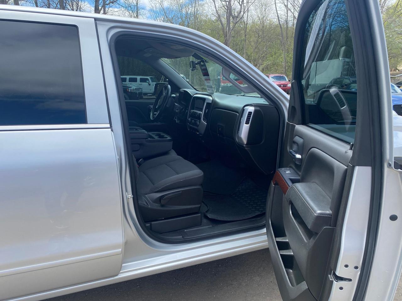 2018 GMC Sierra 1500 4WD CREW CAB 143.5" SLE - Photo #4