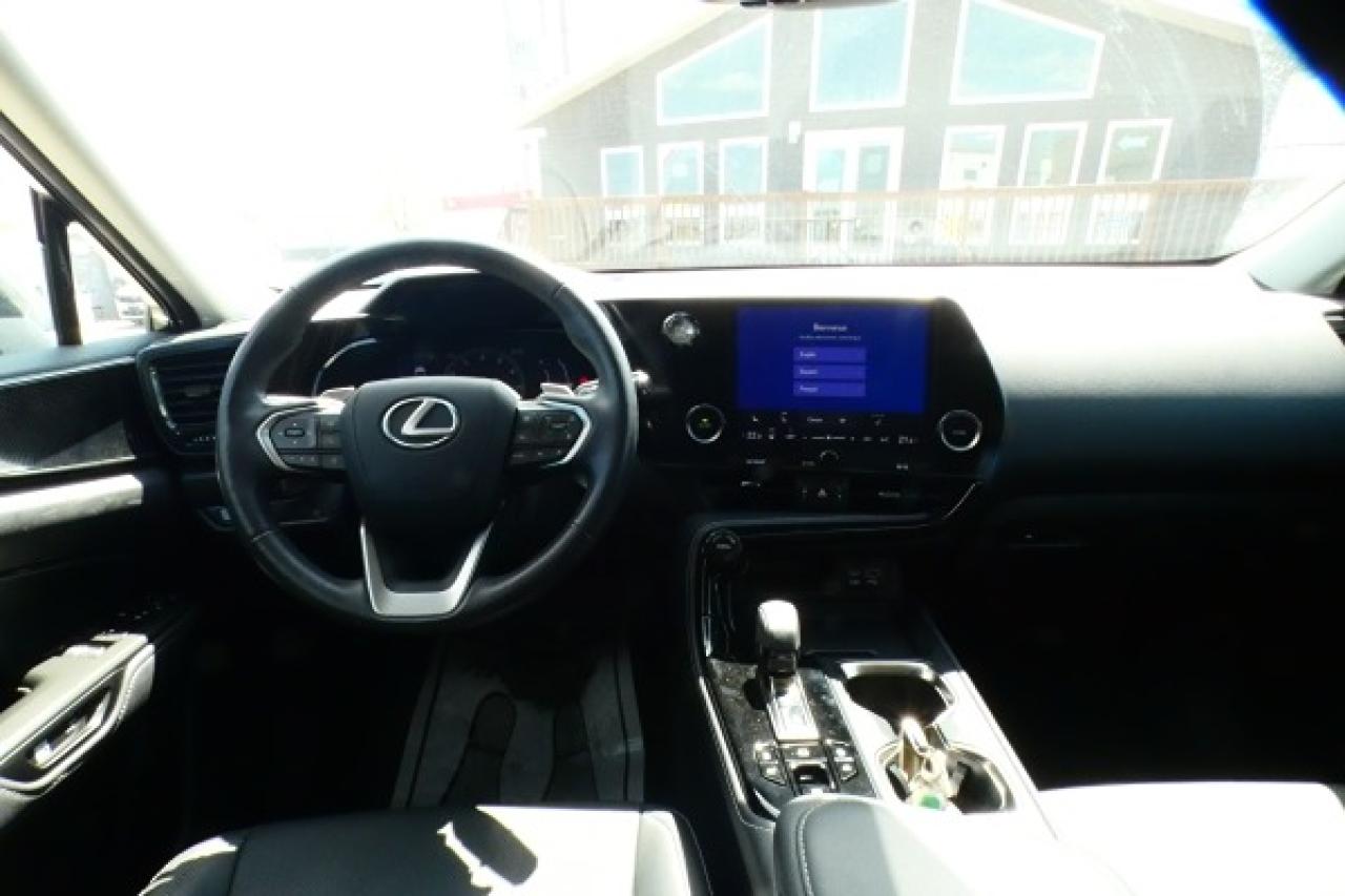2022 Lexus NX NX 250 AWD w/Htd Leather, Nav ready, BUC - Photo #12