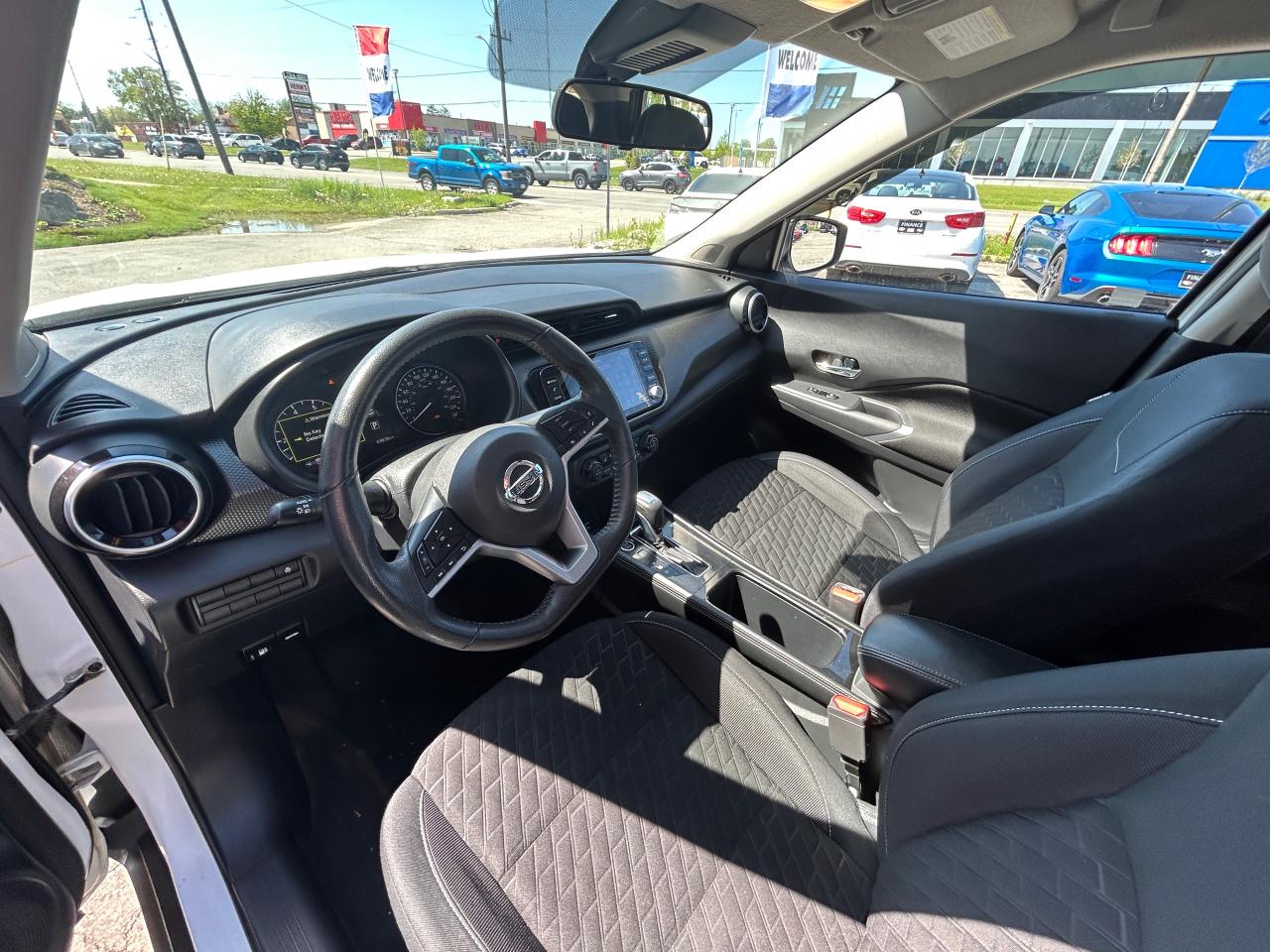 2021 Nissan Kicks SV FWD - Photo #7
