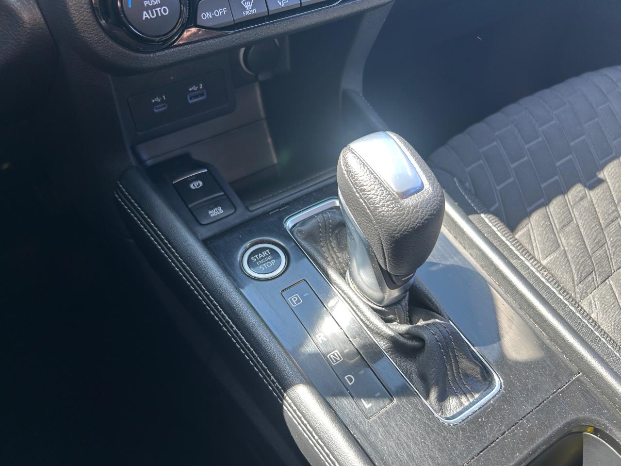 2021 Nissan Kicks SV FWD - Photo #13