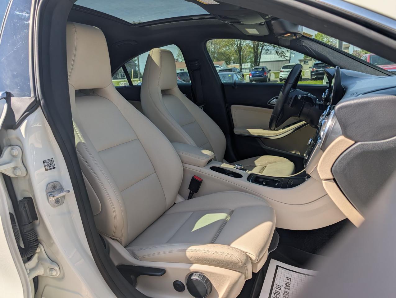 2018 Mercedes-Benz CLA-Class CLA 250 - Photo #24
