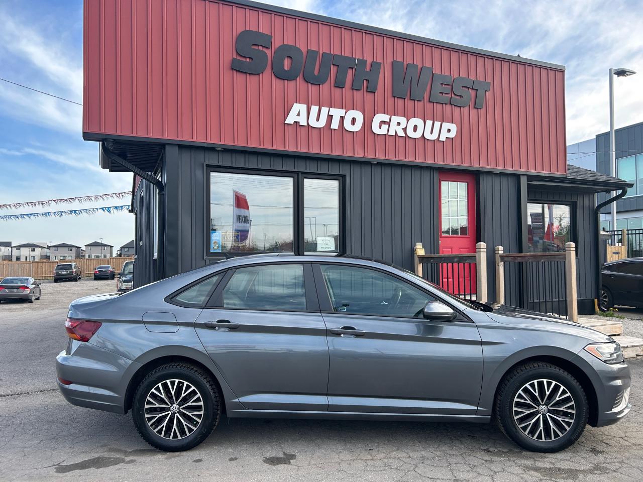 2019 Volkswagen Jetta HIGHLINE - Photo #2
