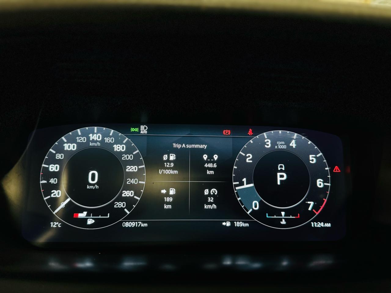 2022 Land Rover Discovery Sport SE - Photo #13