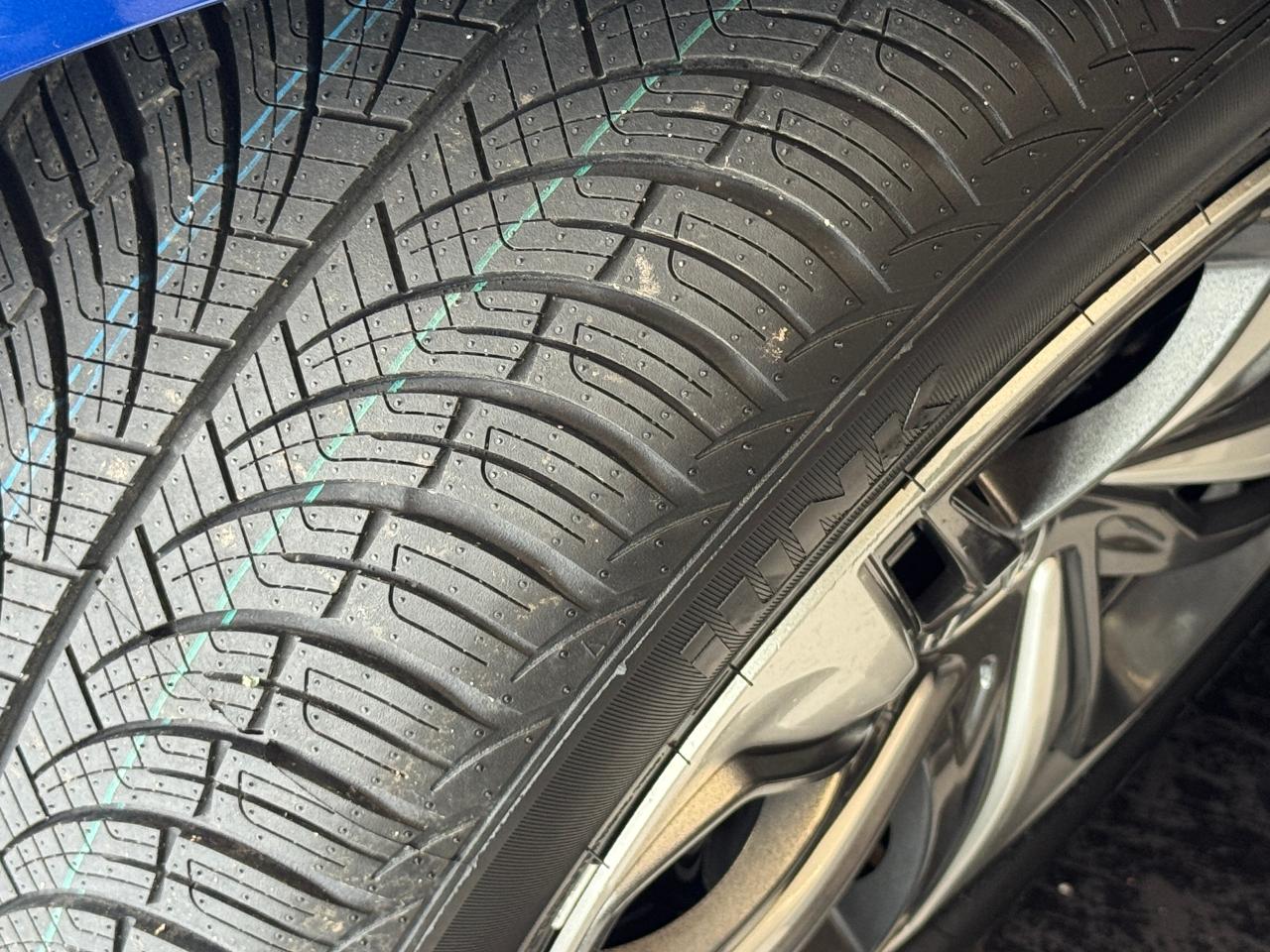 2019 Honda Civic LX+New Tires+Adaptive Cruise+CLEAN CARFAX - Photo #4