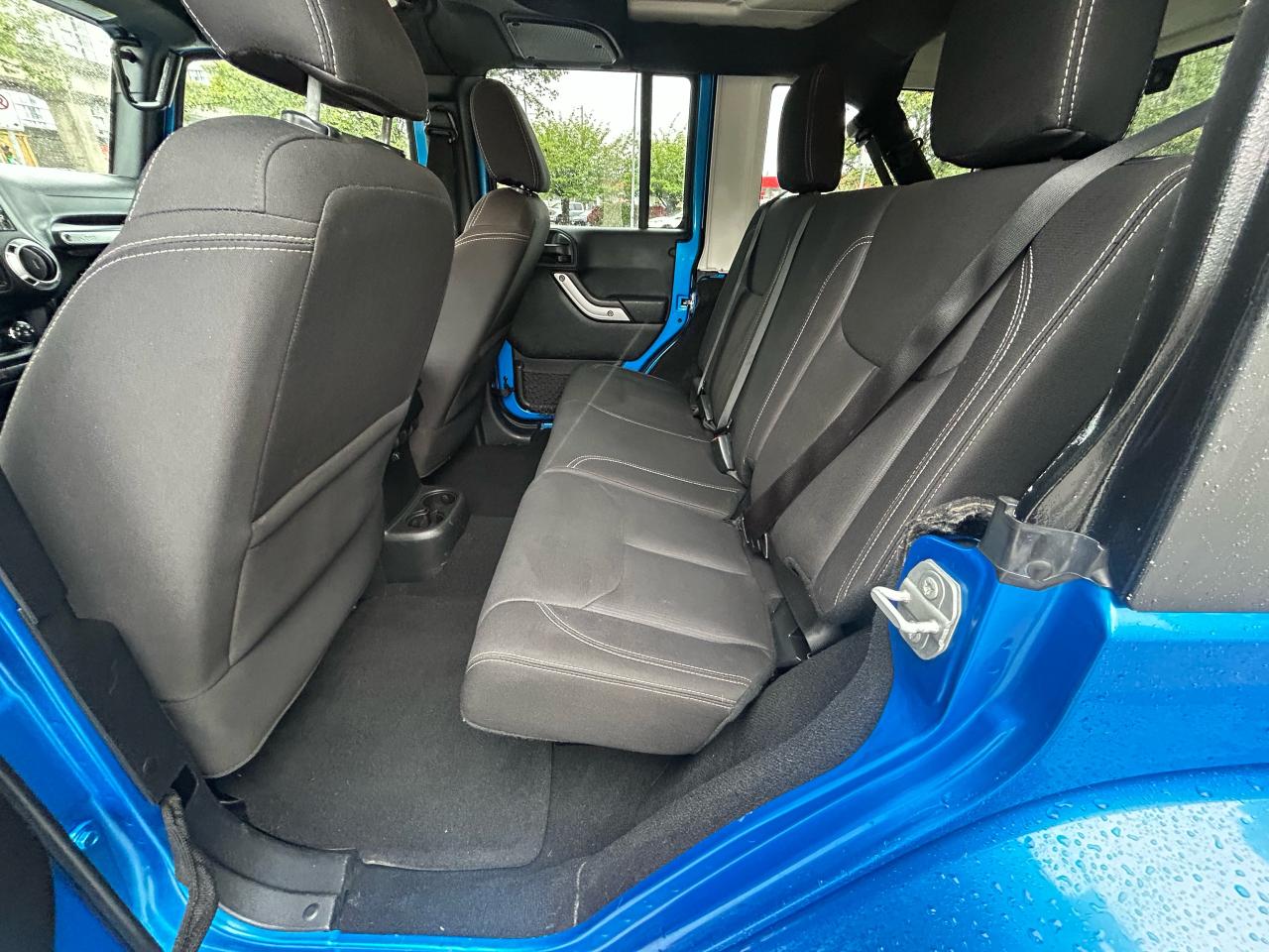 2016 Jeep Wrangler Sahara - Photo #10