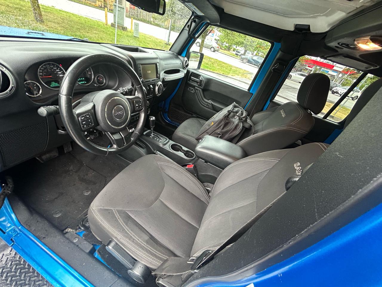 2016 Jeep Wrangler Sahara - Photo #9