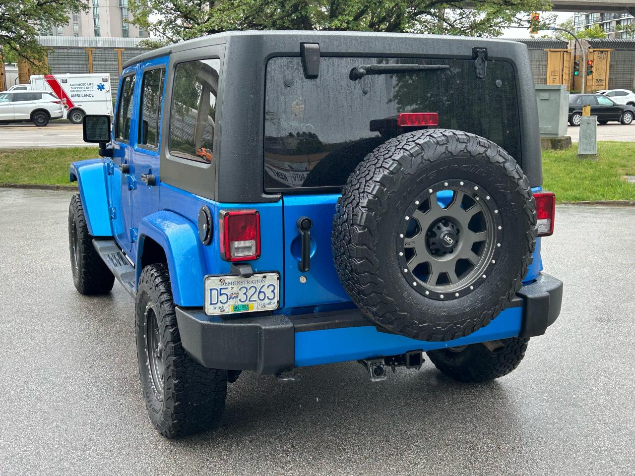 2016 Jeep Wrangler Sahara - Photo #3