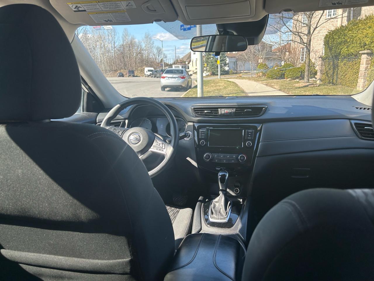 2020 Nissan Rogue S - Photo #5