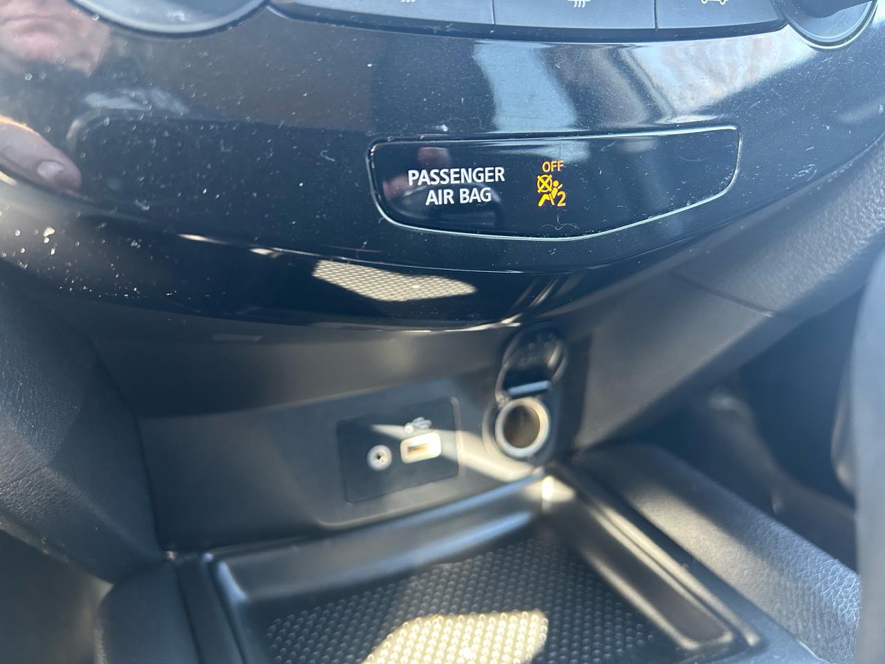 2020 Nissan Rogue S - Photo #10