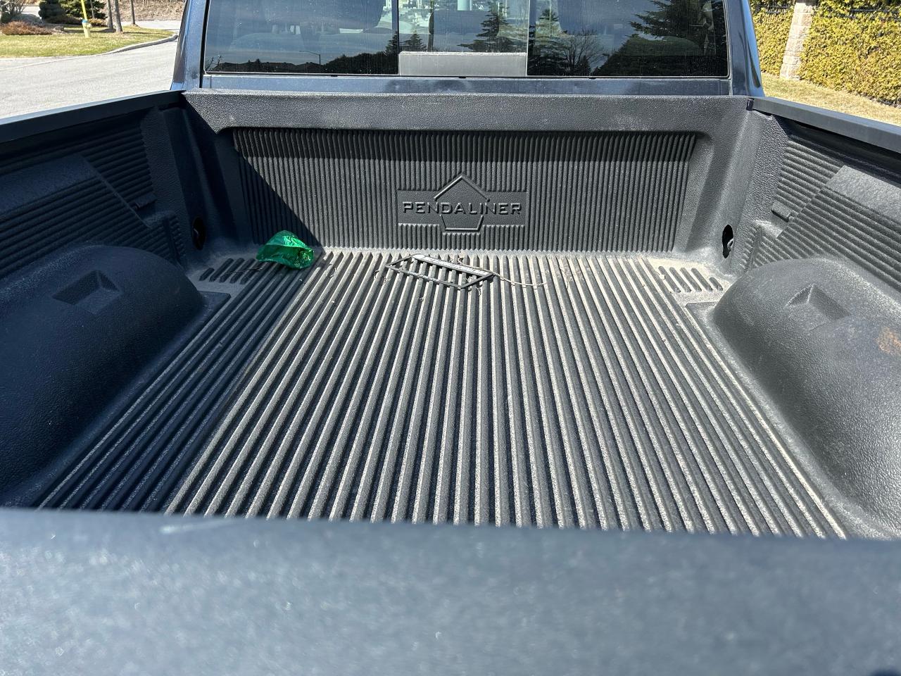 2014 RAM 1500 SLT - Photo #5