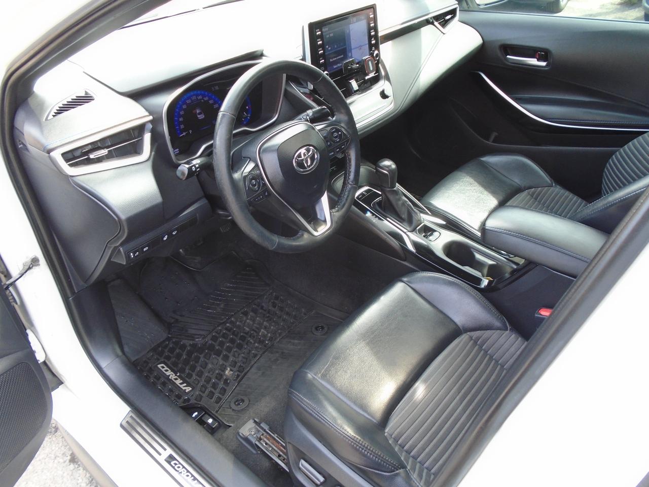 2020 Toyota Corolla XSE / LOADED / NAVI /REAR CAM / KEYLESS/ LEATHER / - Photo #9