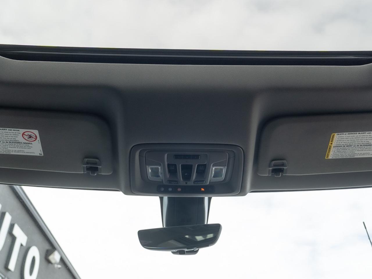 2020 GMC Sierra 3500 Denali Photo9