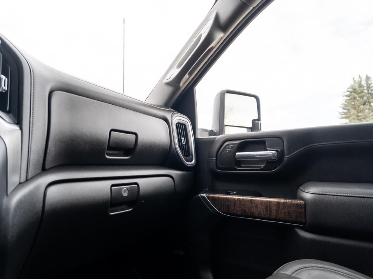 2020 GMC Sierra 3500 Denali Photo36
