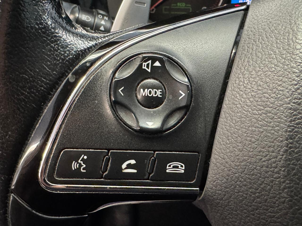 2016 Mitsubishi Outlander EX AWD V6 7 Passenger+sunroof+New Brakes+Tires Photo42