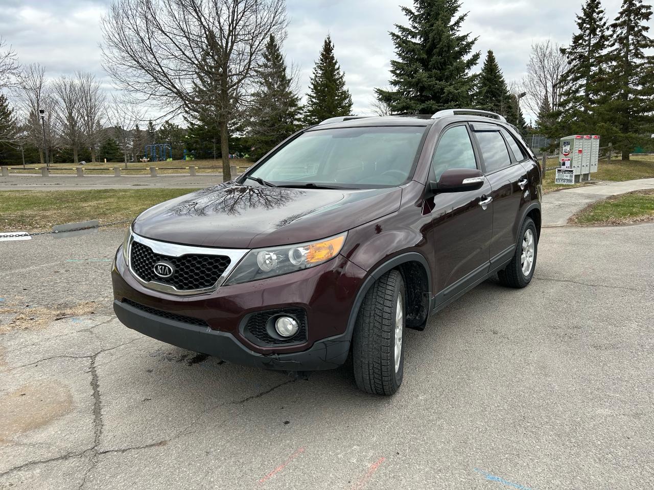 2011 Kia Sorento  - Photo #2