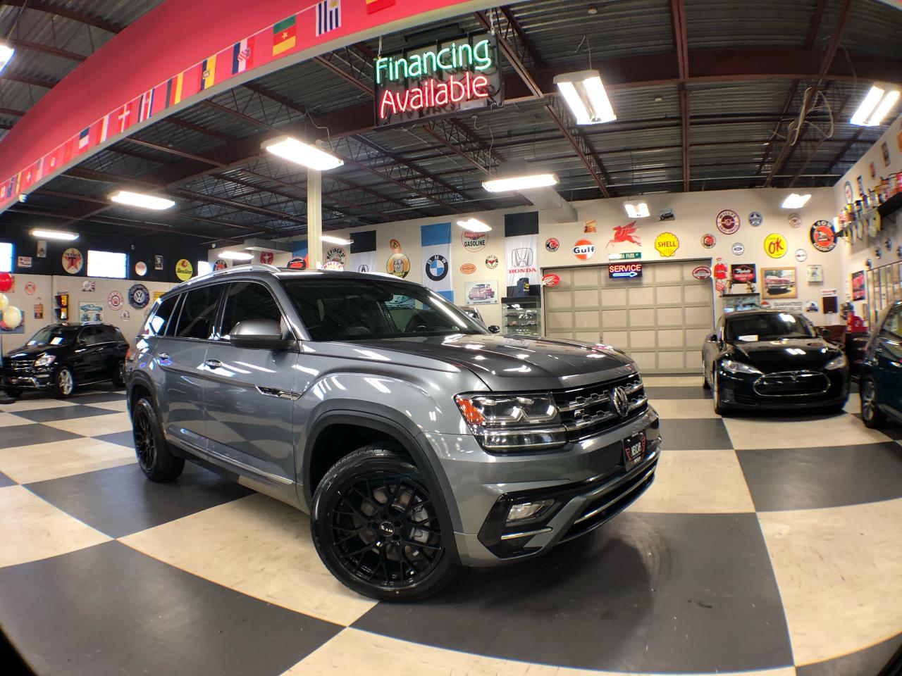 Used 2019 Volkswagen Atlas EXECLINE R-LINE 7 PASS LEATHER PAN/ROOF NAV CAMERA for sale in North York, ON