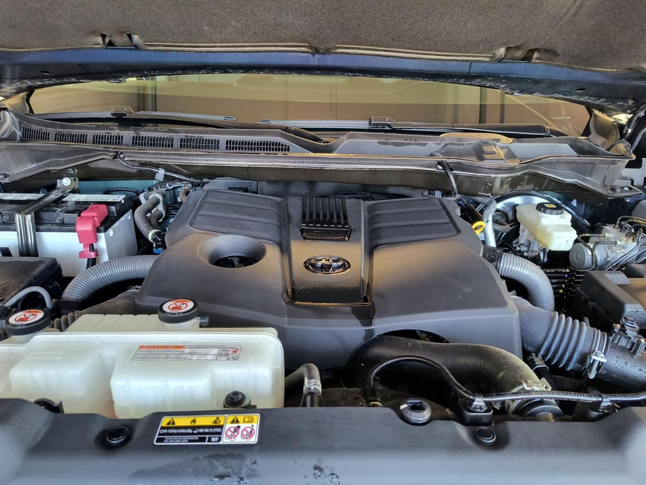 2022 Toyota Tundra Limited  4x4 Photo