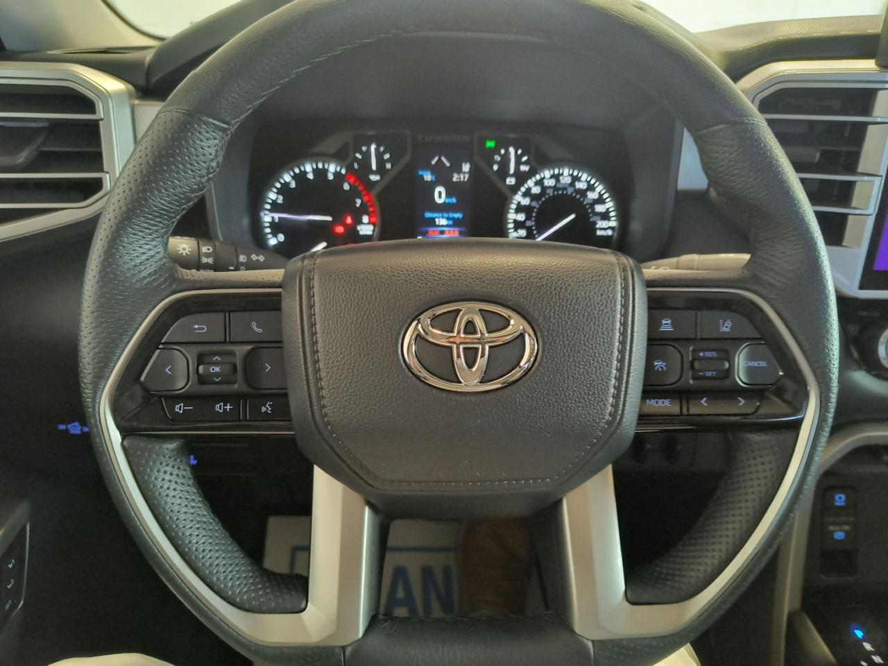 2022 Toyota Tundra Limited  4x4 Photo