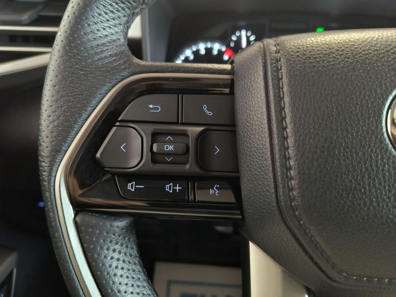 2022 Toyota Tundra Limited  4x4 Photo