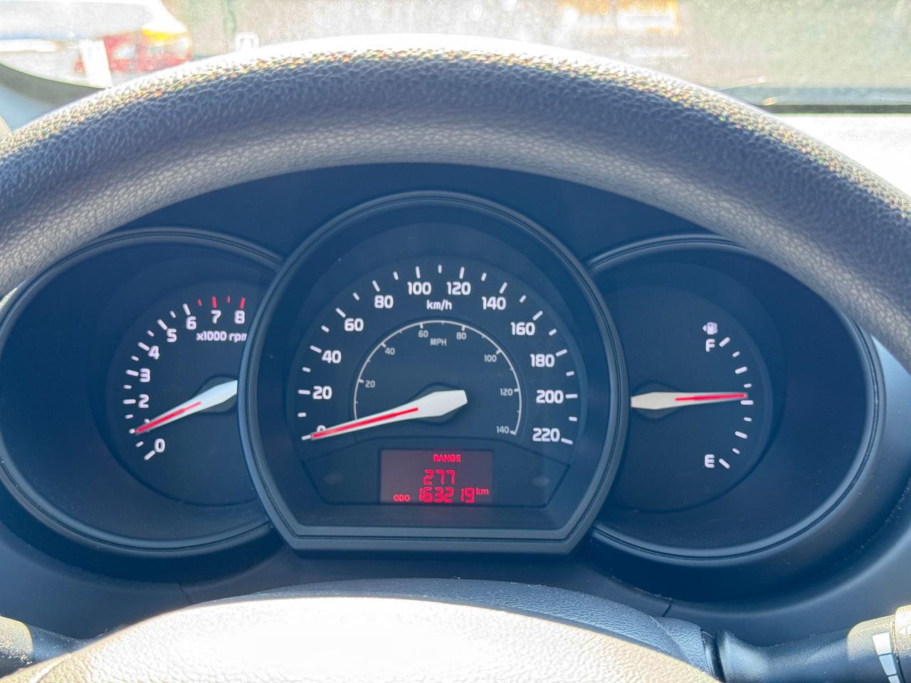 2013 Kia Rio LX+ Manual | Certified | No Accidents - Photo #10