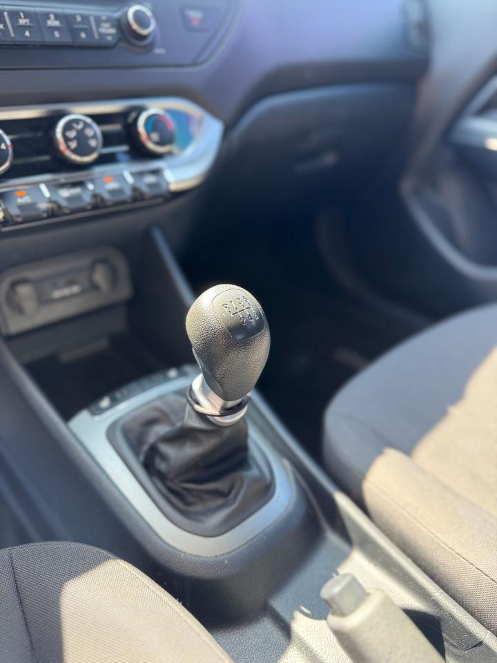 2013 Kia Rio LX+ Manual | Certified | No Accidents - Photo #13