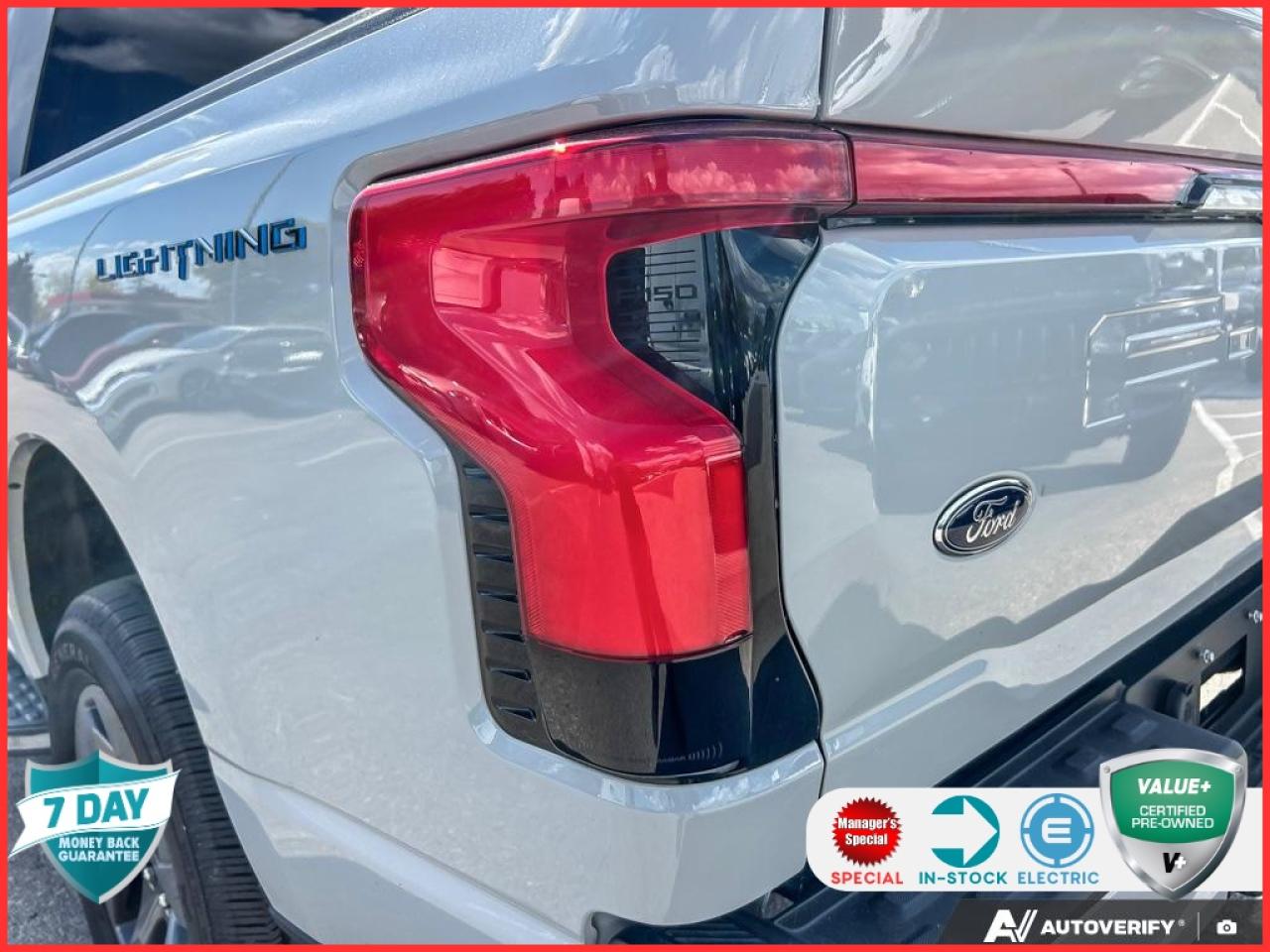 2023 Ford F-150 Lightning Lariat 510A | ACCIDENT FREE | AVALANCHE | BLACK HEATED & Photo