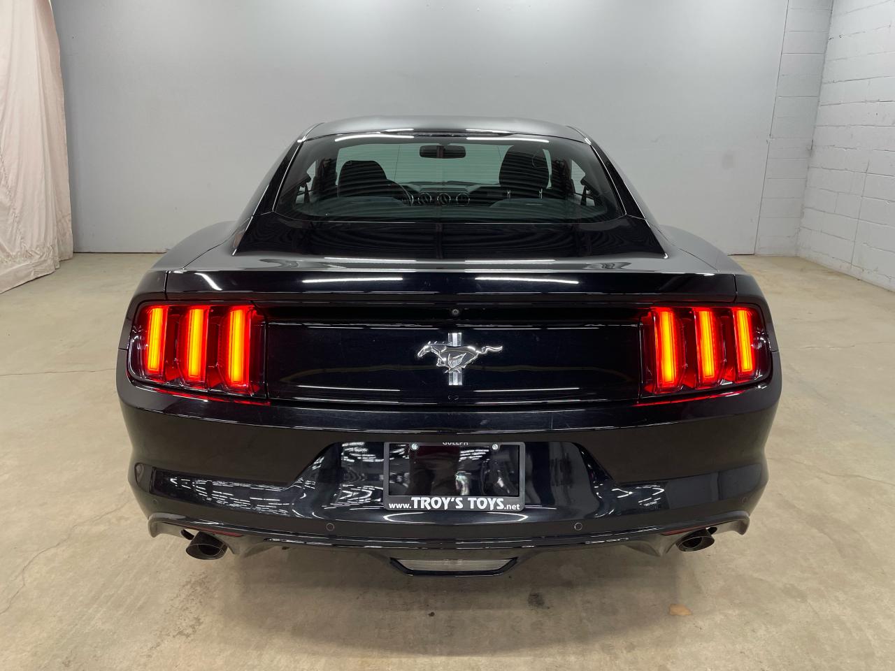 2016 Ford Mustang V6 Photo24