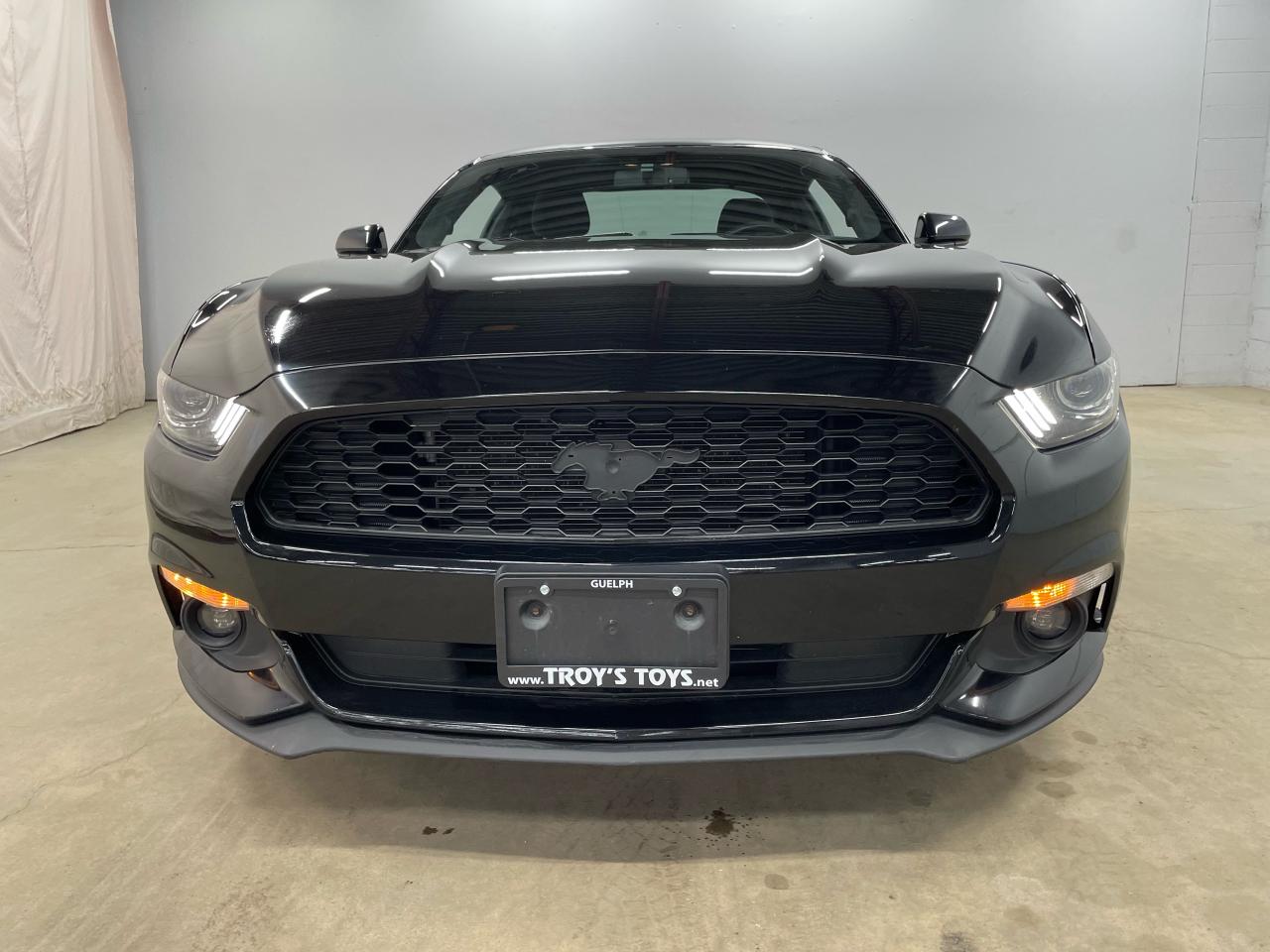 2016 Ford Mustang V6 Photo2