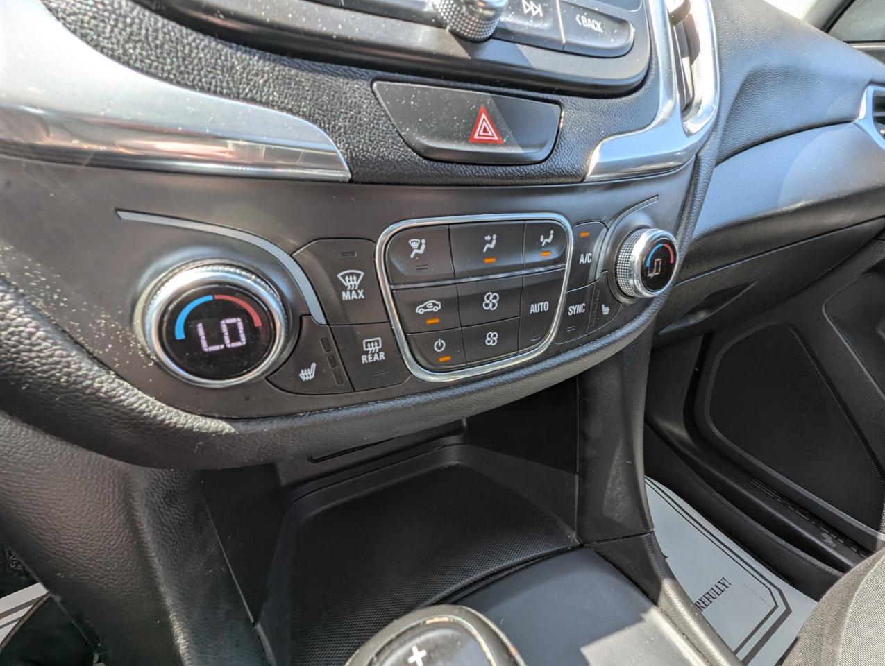 2021 Chevrolet Equinox LT | 1 Owner | CarPlay | Command Start - Photo #11