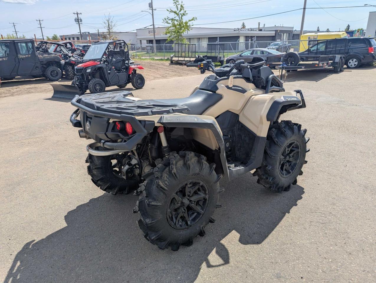 2023 Can-Am Outlander 850 XMR   - Photo #4