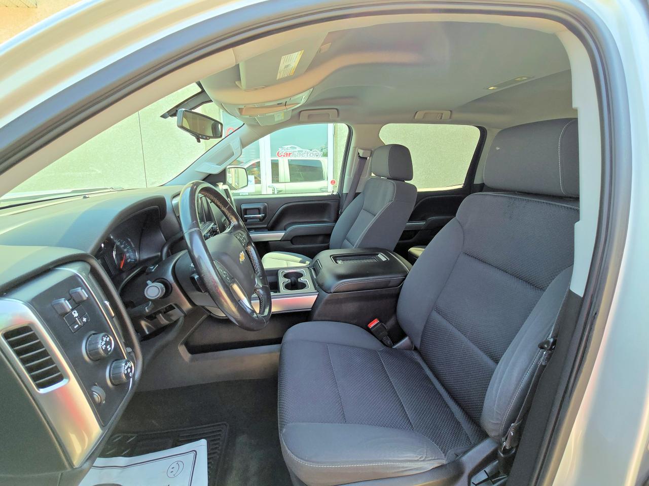 2016 Chevrolet Silverado 1500 LT / Crew Cab/ Heated Seats - Photo #8