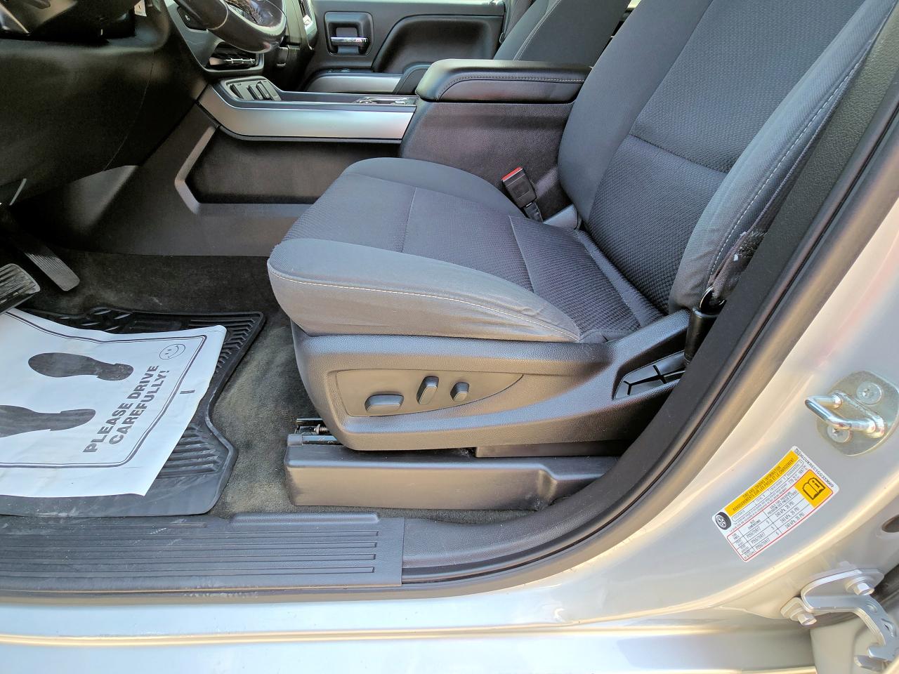 2016 Chevrolet Silverado 1500 LT / Crew Cab/ Heated Seats - Photo #9
