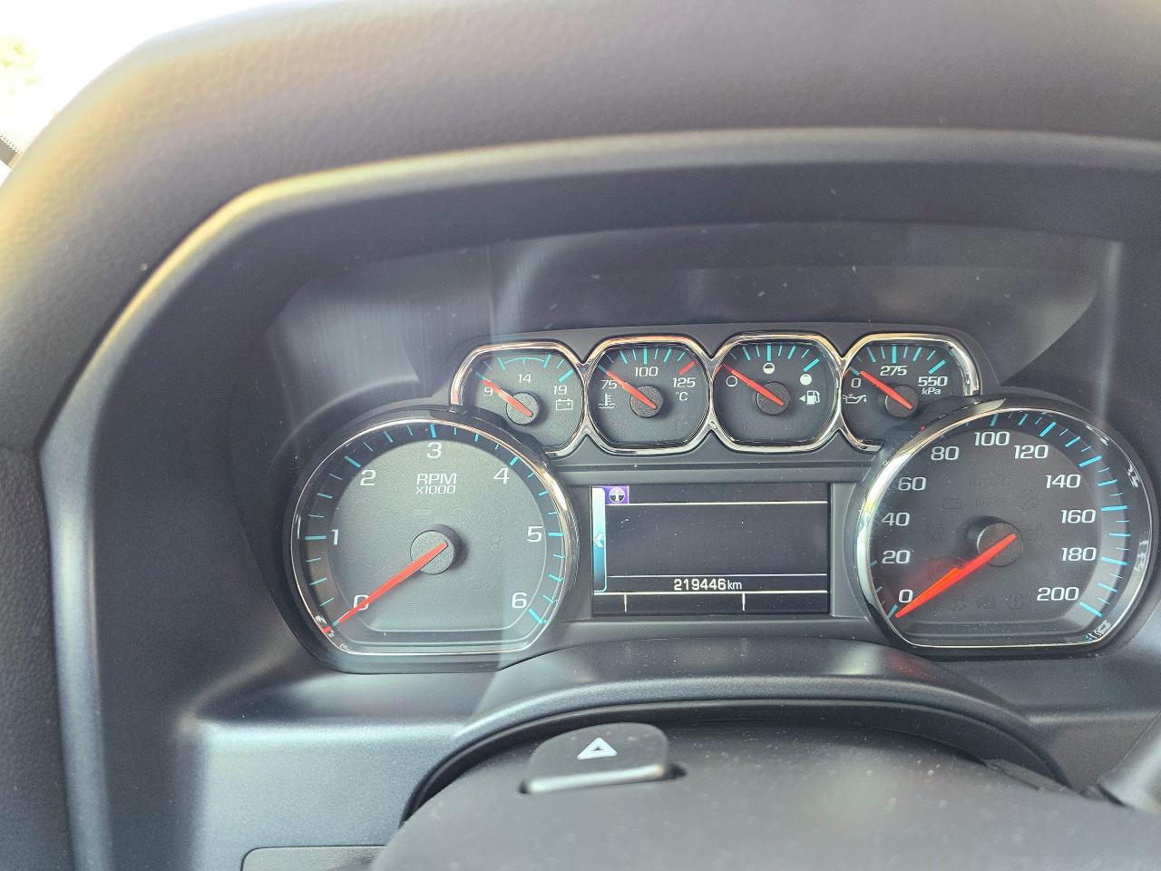 2016 Chevrolet Silverado 1500 LT / Crew Cab/ Heated Seats - Photo #13