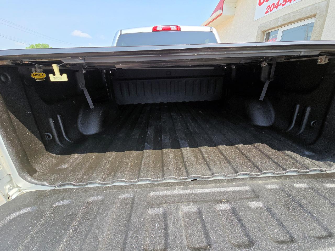 2016 Chevrolet Silverado 1500 LT / Crew Cab/ Heated Seats - Photo #22