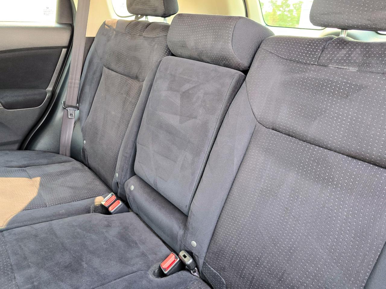 2012 Honda CR-V 150,292 KM Sunroof no Accidents - Photo #16