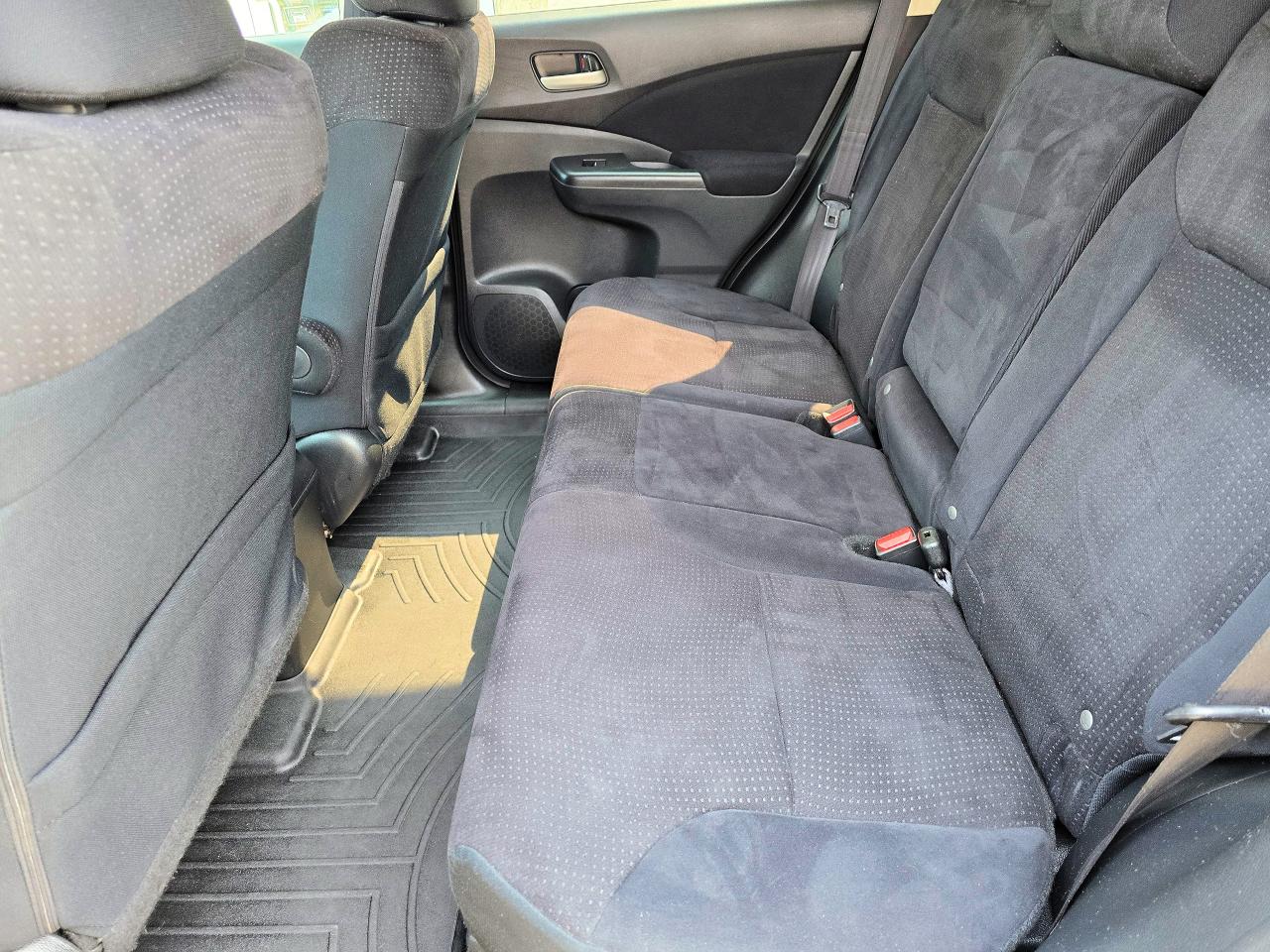 2012 Honda CR-V 150,292 KM Sunroof no Accidents - Photo #17