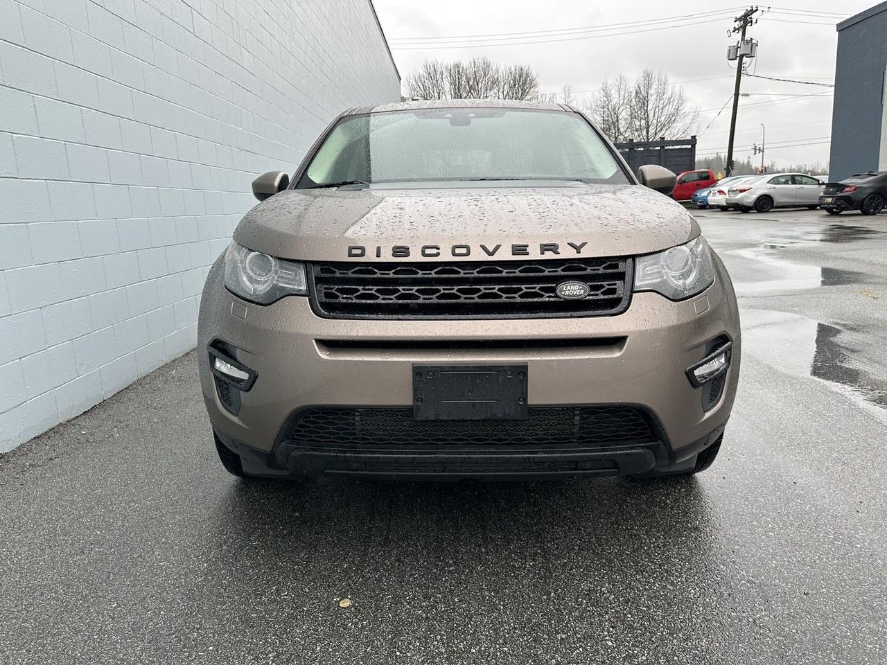 2016 Land Rover Discovery Sport HSE Photo