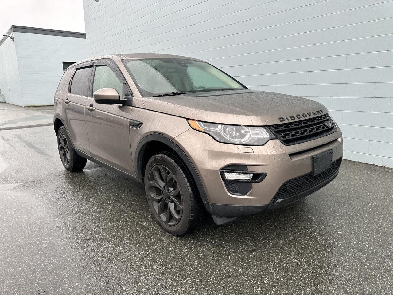 2016 Land Rover Discovery Sport HSE Photo