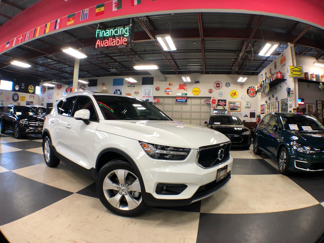 2021 Volvo XC40 MOMENTUM T5 AWD PAN/ROOF CARPLAY B/SPOT CAMERA
