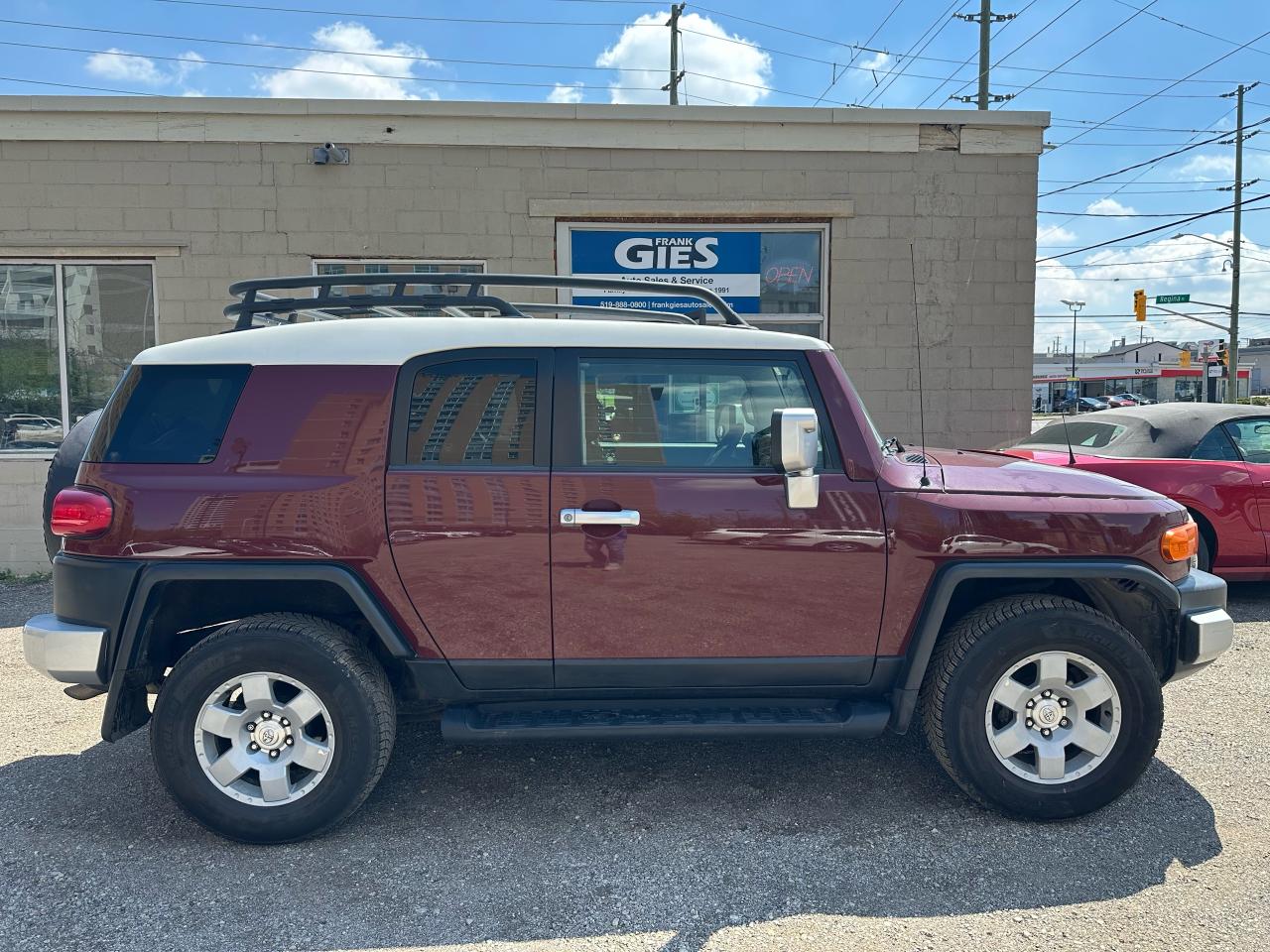 2008 Toyota FJ Cruiser  - Photo #2