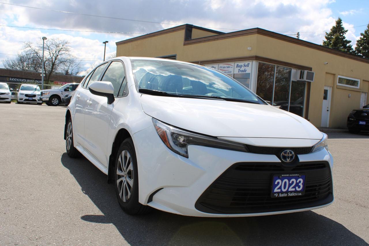 2023 Toyota Corolla Hybrid LE - Photo #2
