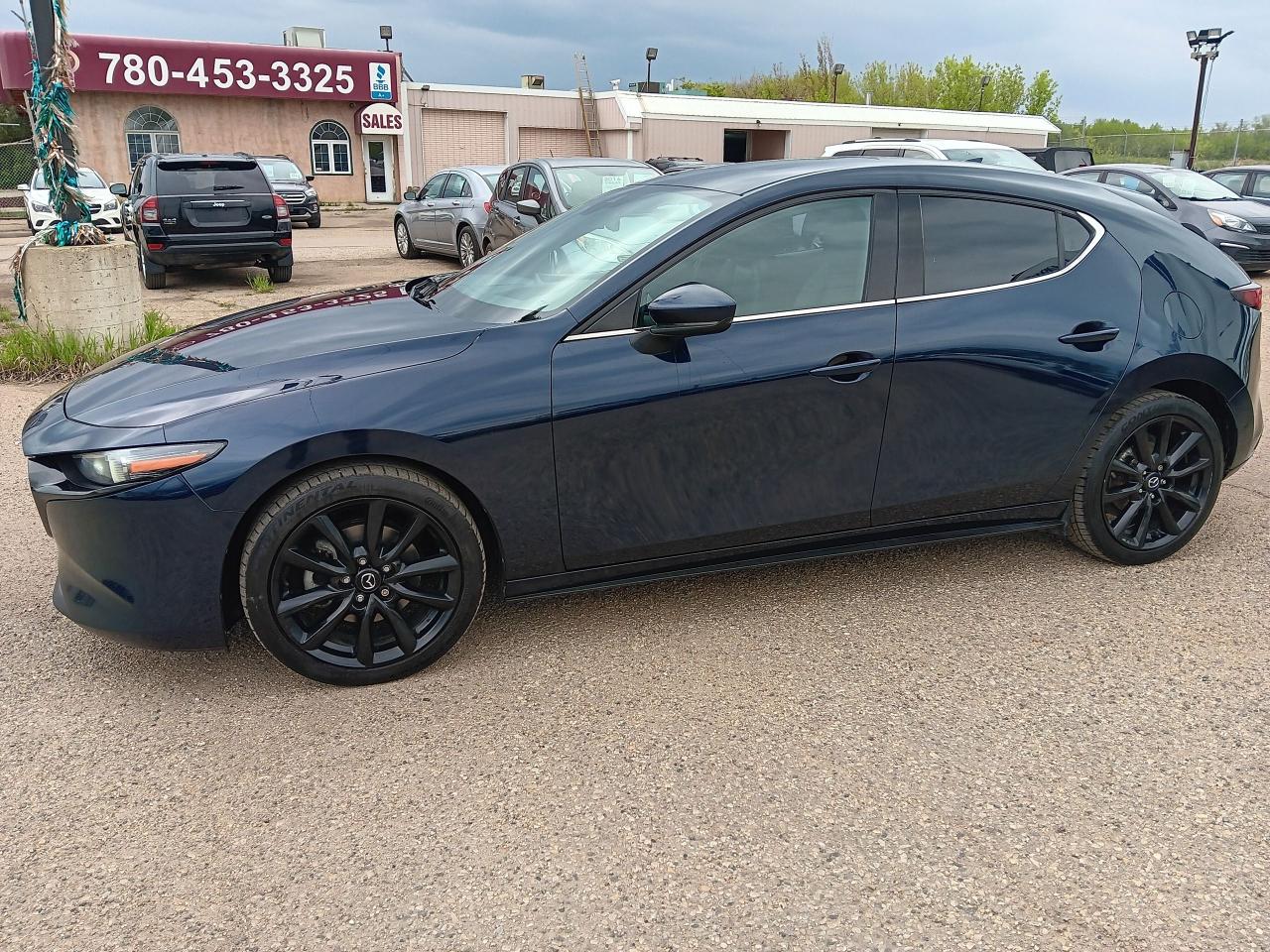 2020 Mazda MAZDA3 GT, AWD, HUD, NAV, Leather, Sunroof, Blindspot det - Photo #4